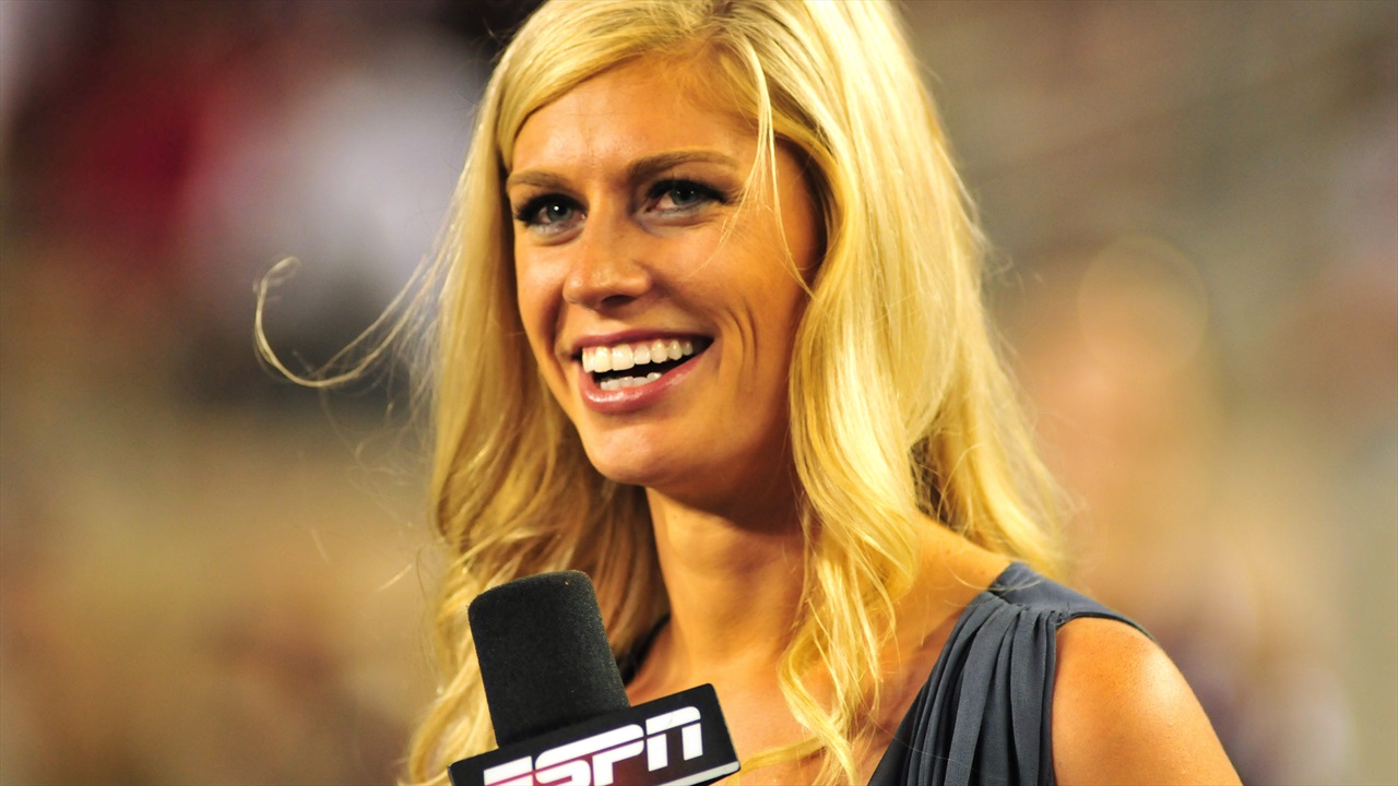 Kayce Smith Net Worth